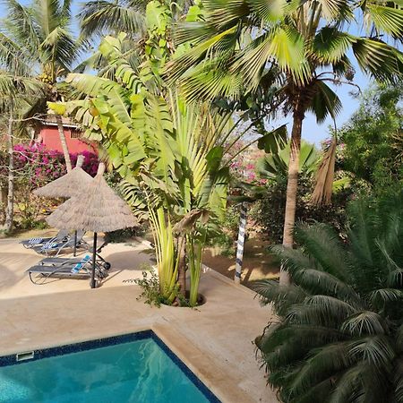 Le Souimanga Bleu Saly Bed & Breakfast Exterior photo