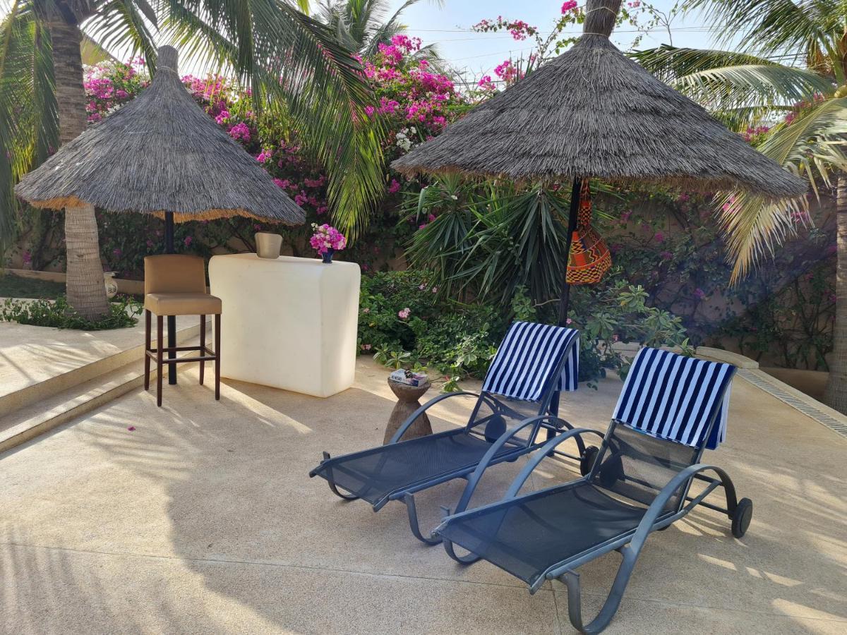 Le Souimanga Bleu Saly Bed & Breakfast Exterior photo