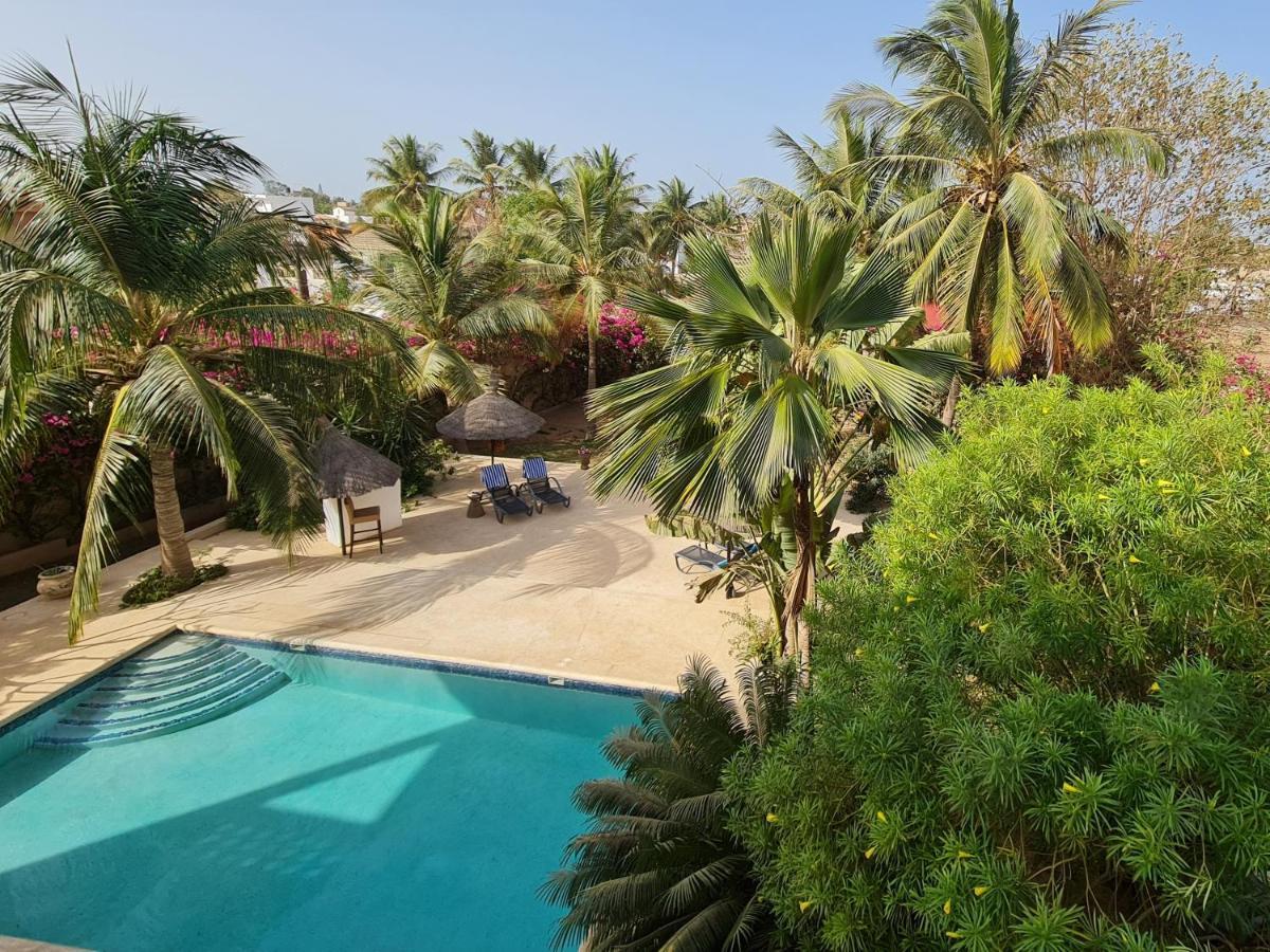 Le Souimanga Bleu Saly Bed & Breakfast Exterior photo